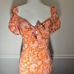 Dear Siouxsie Peach Dress Size L